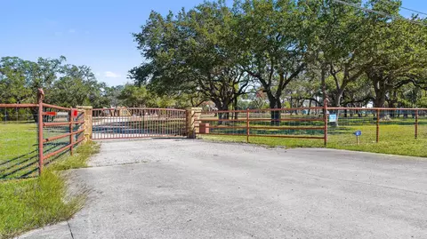 1025 Ranch Road 32, Blanco, TX 78606 photo 6