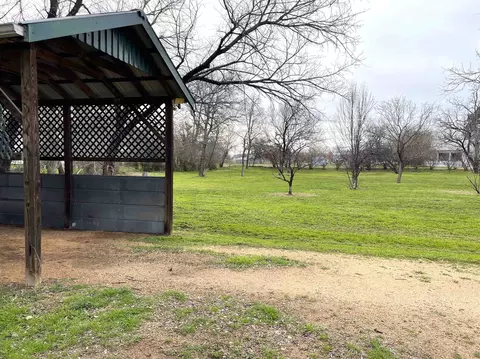 tbd E Wallace, Llano, TX 78643 photo 3