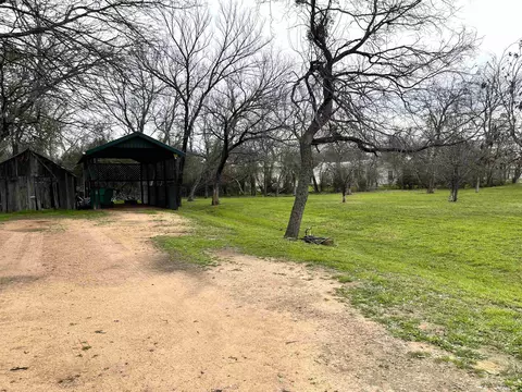 tbd E Wallace, Llano, TX 78643 photo 4
