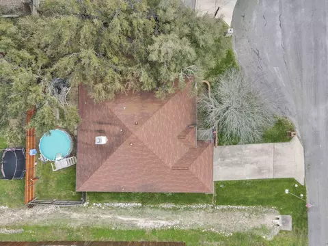 Exterior - 121 Ted Ct, Kyle, TX 78640 photo 12 of 12