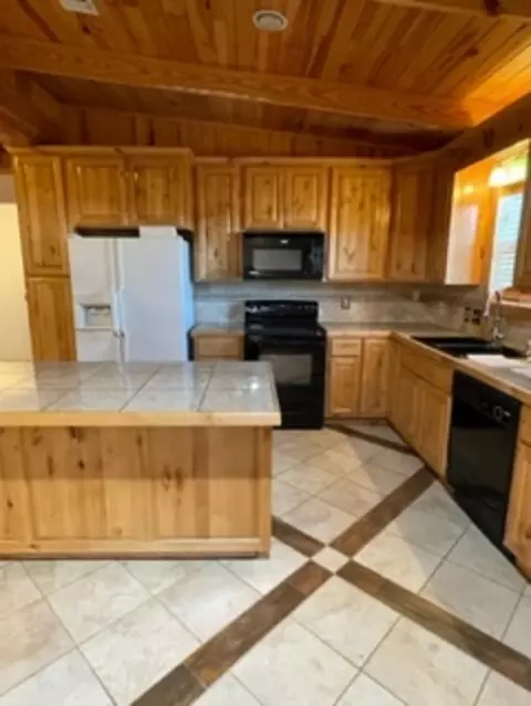 10700 Cr 272 Rd, Bertram, TX 78605 photo 11
