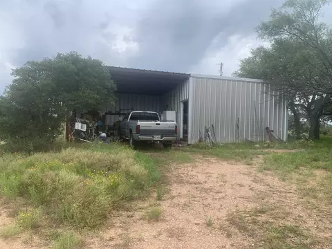 312 Schneider Loop, Llano, TX 78643 photo 11