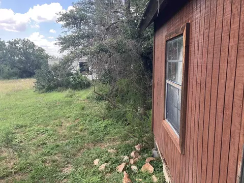 312 Schneider Loop, Llano, TX 78643 photo 17