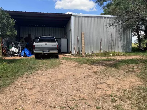 312 Schneider Loop, Llano, TX 78643 photo 21