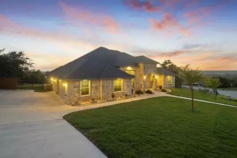Exterior - 203 Dawna Len, Burnet, TX 78611 photo 2 of 4