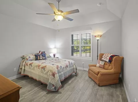 Bedroom - 203 Dawna Len, Burnet, TX 78611 photo 3 of 3