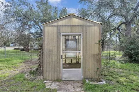 415 Bedell St, Bertram, TX 78605 photo 25