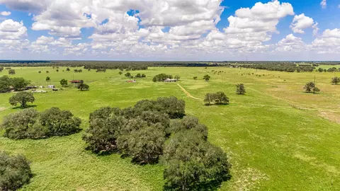 tbd Garrett Rd, Yoakum, TX 77995