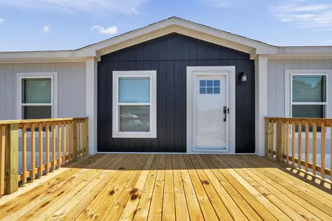 162 Julie Lane Ln, Kingsland, TX 78639