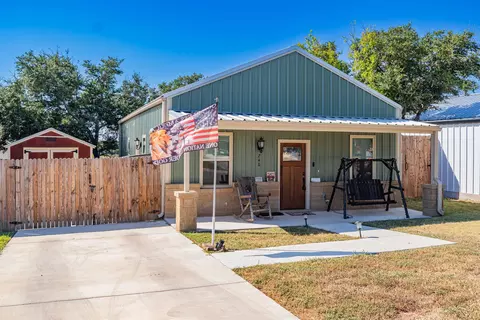 240 Western Ave, Bertram, TX 78605 photo 2