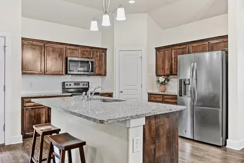 336 Main St, Bertram, TX 78605 photo 6