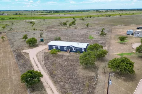101 Samuel Dr, Bertram, TX 78605 photo 2