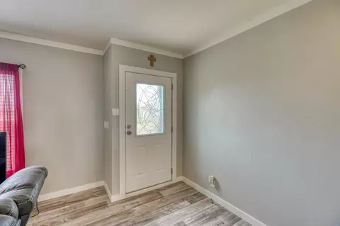 101 Samuel Dr, Bertram, TX 78605 photo 7