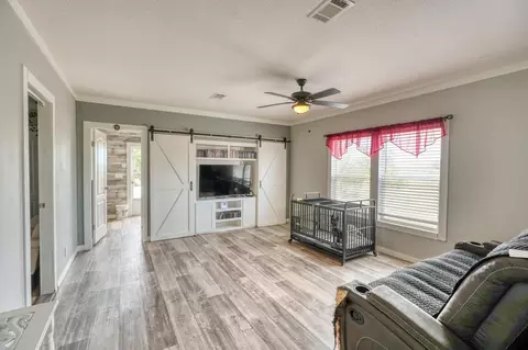 101 Samuel Dr, Bertram, TX 78605 photo 15