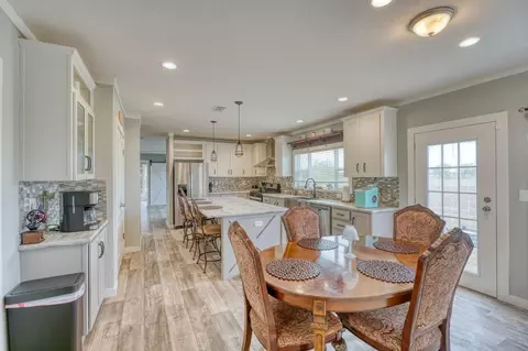 101 Samuel Dr, Bertram, TX 78605 photo 11