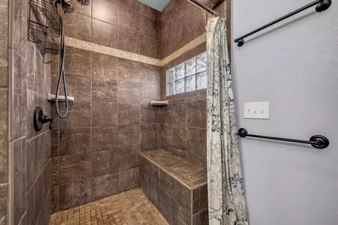 209 W Rio Llano Dr, Llano, TX 78643 photo 12