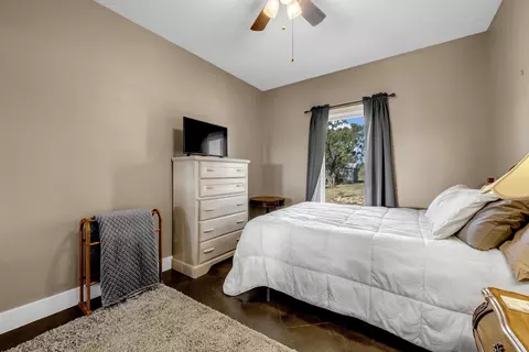 209 W Rio Llano Dr, Llano, TX 78643 photo 13