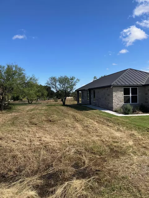 304 Parallel, Horseshoe Bay, TX 78657 photo 2