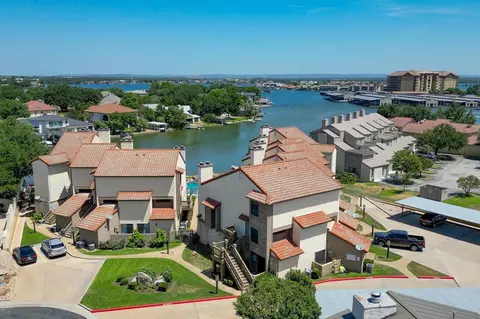 509 Short Circuit #205, Horseshoe Bay, TX 78657