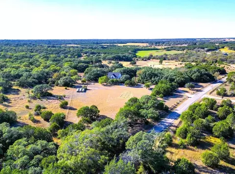 149 Cr 103 # A, Lampasas, TX 76550