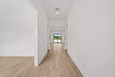 Entry Way - 150 Whispering Wind Rd, Bertram, TX 78605 photo 2 of 3