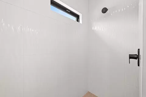 Bath - 150 Whispering Wind Rd, Bertram, TX 78605 photo 3 of 6