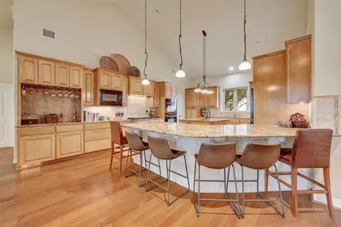 6710 Singleton Bnd, Marble Falls, TX 78654 photo 10