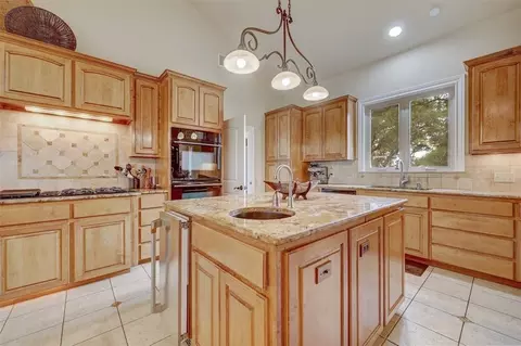 6710 Singleton Bnd, Marble Falls, TX 78654 photo 11