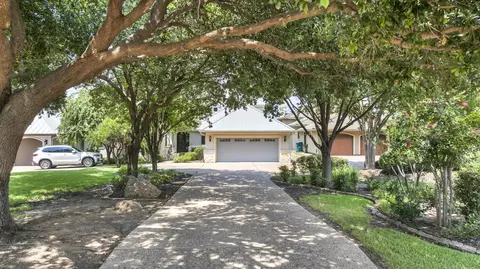 221 Dominion, Horseshoe Bay, TX 78657