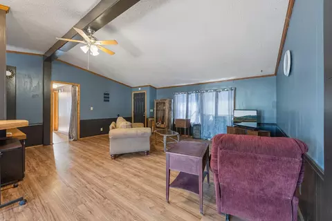 1126 Apache Dr, Burnet, TX 78611 photo 4