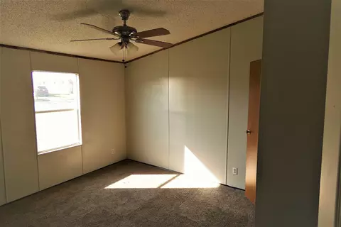 1109 E Wallace St, Llano, TX 78643 photo 4