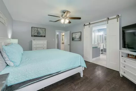 Bedroom - 100 Robin Ln, Bertram, TX 78605 photo 1 of 4