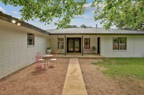 Exterior - 100 Robin Ln, Bertram, TX 78605 photo 4 of 6