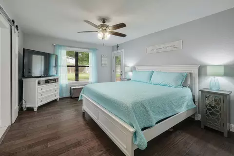 Bedroom - 100 Robin Ln, Bertram, TX 78605 photo 2 of 4
