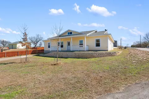 5100 Pair St, Kingsland, TX 78639