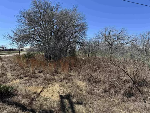lot143 Woodlawn Dr, Kingsland, TX 78639