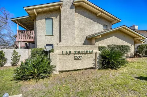 207 Hi Circle N Apt 105 Ab, Horseshoe Bay, TX 78657