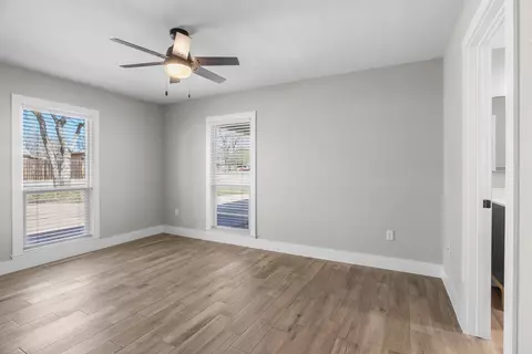 711 E Johnson St, Burnet, TX 78611 photo 19
