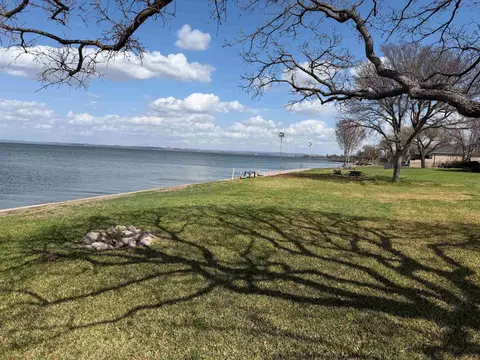 209 Senisa Dr, Buchanan Dam, TX 78609