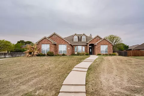 1005 Ashford Dr, San Angelo, TX 76901