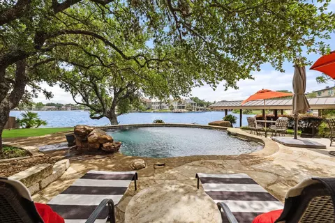 113 Wennmohs Pl, Horseshoe Bay, TX 78657