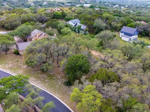 602 Mountain Dew, Horseshoe Bay, TX 78657