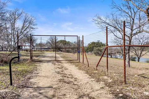 1068 Ranch Road 165, Blanco, TX 78606 photo 24