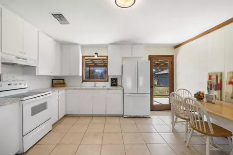 1068 Ranch Road 165, Blanco, TX 78606 photo 9