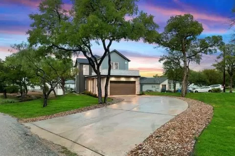 2305 Bel Aire Dr, Granite Shoals, TX 78654