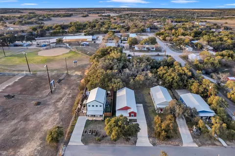 904 Central Blvd, Bertram, TX 78605 photo 28