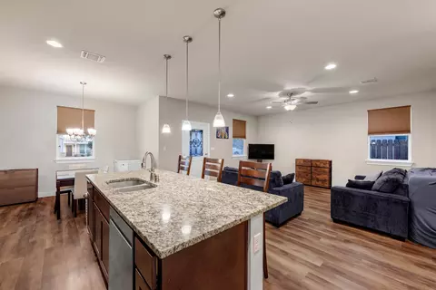 904 Central Blvd, Bertram, TX 78605 photo 9