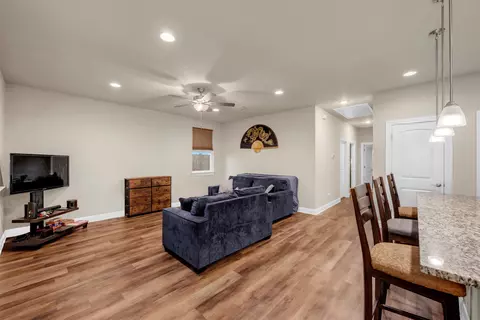 904 Central Blvd, Bertram, TX 78605 photo 8