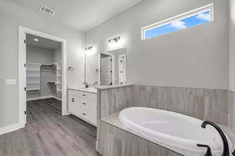120 Draper Ln, Bertram, TX 78605 photo 14
