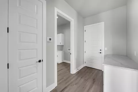 Entry Way - 112 Rosebud Ranch Rd, Bertram, TX 78605 photo 2 of 3